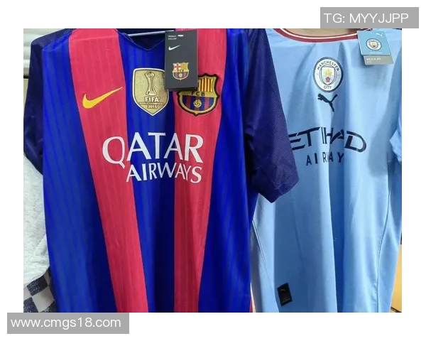 现役足球明星穿过的球衣背后故事与传奇瞬间揭秘